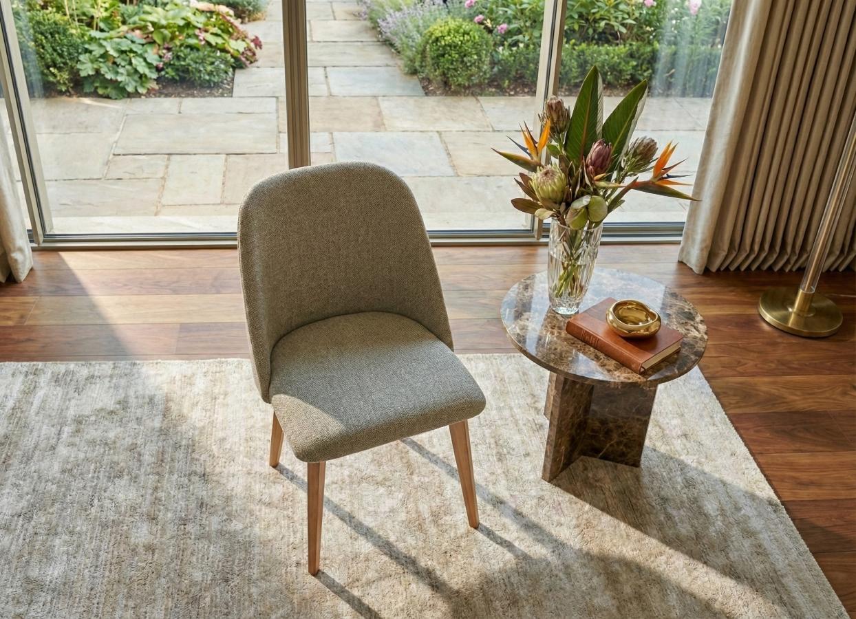 Kadr z góry na krzesło Viva 3